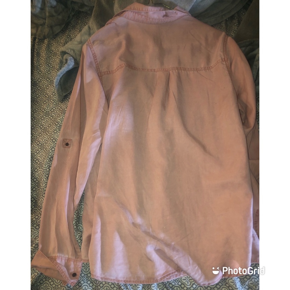 Light Pink soft button down - Picture 2 of 4